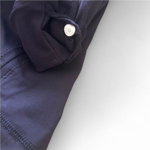 Lululemon Free to Be Tank Rare Black Swan Color Size 6 - Picture 5 of 9